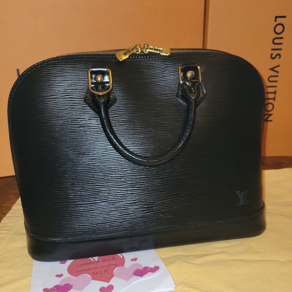 Louis Vuitton Alma PM Epi Noir - Excellent